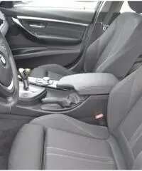 BMW 318 d Touring Sport LED CAMBIO AUTOMATICO NAVI USB PDC rif. 6931370