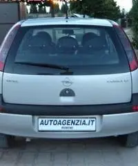 OPEL Corsa 1.2i 16V cat 5 porte Comfort rif. 7196743