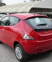 LANCIA Ypsilon 0.9 TwinAir 85 CV 5 porte Metano Ecochic Silver rif. 5990044