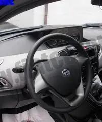 LANCIA Ypsilon 1.2 69 CV 5 porte Silver rif. 7012440