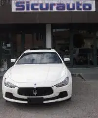 MASERATI Ghibli 3.0 Diesel 275 CV 
