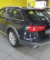 AUDI A6 allroad 3.0 TDI 245 CV S tronic Business rif. 7184927
