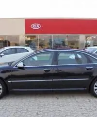 AUDI A8 4.2 V8 FSI quattro tiptronic rif. 7161226