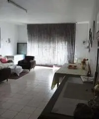 Rustico di 5 locali in Vendita