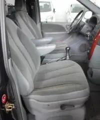 CHRYSLER Voyager 2.5 CRD cat LX - Leggi Descrizione - rif. 6635996