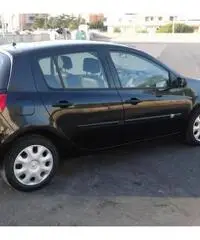 Clio 1.216V5Porte Dynamique