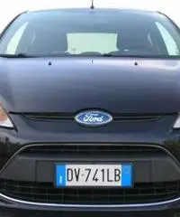 FORD Fiesta 1.4 TDCi 68CV 3 porte Titanium rif. 7178118