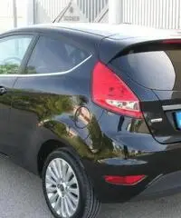 FORD Fiesta 1.4 TDCi 68CV 3 porte Titanium rif. 7178118