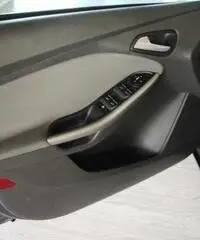 Ford Focus 1.6 Tdci 95cv 5P. DPF Business