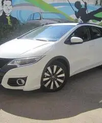 Honda Civic Tourer 1.6 i-DTEC Elegance Navi