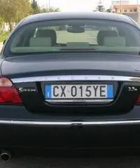 JAGUAR S-Type (X206) 2.7 diesel V6 cat Exec.