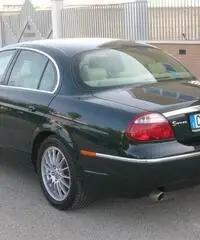JAGUAR S-Type (X206) 2.7 diesel V6 cat Exec.