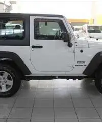 JEEP Wrangler 2.8 CRD DPF Sport Auto
