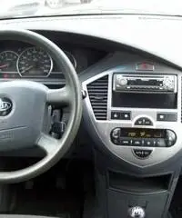 Kia Carens 2.0 16V CRDi 112CV LX