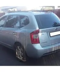 kia carens 7 posti