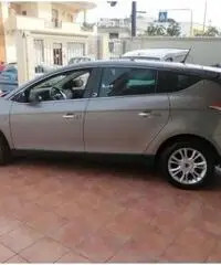 LANCIA Delta 1.6 MJT DPF Gold