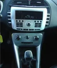 Lancia Delta 1.6 MJT DPF ORO