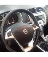 Lancia Delta 1.6 MJT DPF Argento