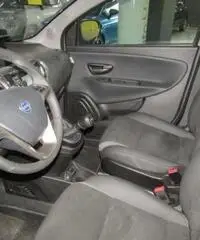 LANCIA Ypsilon 0.9 TwinAir 85 CV 5 porte Metano Ecochic Platinum