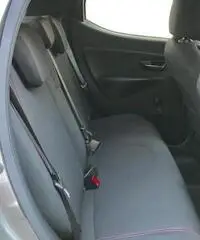 LANCIA Ypsilon 1.2 69 CV 5 porte Elefantino Rosa