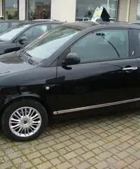 Lancia Ypsilon 1.2 ORO