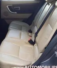 LAND ROVER Discovery Sport 2.2 SD4 HSE (DVD Post-Xeno-Pelle)