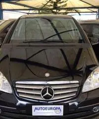 MERCEDES-BENZ A 180 CDI Elegance - Automatica