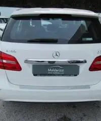 MERCEDES-BENZ B 180 CDI Executive