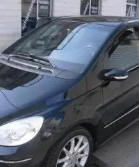 MERCEDES-BENZ B 200 CDI Sport