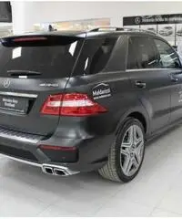 MERCEDES-BENZ ML 63 AMG ML 63 4Matic AMG Performance