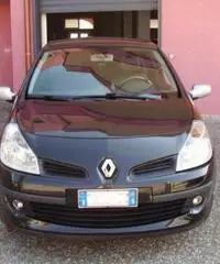 RENAULT Clio 1.2 16V 3 porte Le Iene