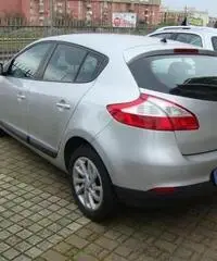 Renault Mégane 1.5 DCI 110cv EDC Attractive