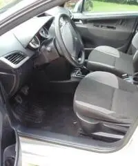 PEUGEOT 207 1.4 HDi 70CV 5p. X Line