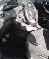 PEUGEOT 208 1.6 8V e-HDi 92CV Stop&Start 5p. Allure