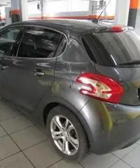 PEUGEOT 208 1.6 e-HDi 92 CV Stop&Start 5 porte Allure