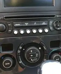 Peugeot 3008 1.6 HDi 110CV cambio robotizzato Tendance