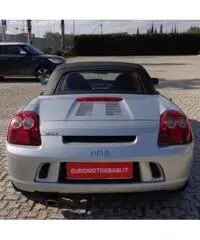 TOYOTA MR 2 1.8i 16V