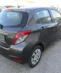 TOYOTA Yaris 1.0 5 porte Active