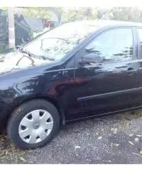 Volkswagen polo 1200cc benzina.3cilindri.5porte