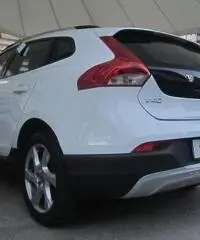 Volvo V40 Cross Country D2 120 CV Business