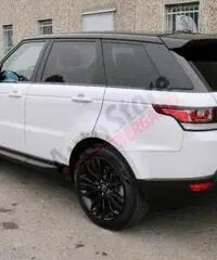 LAND ROVER Range Rover Sport 3.0 SDV6 HSE
