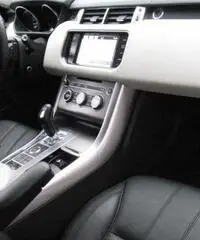 LAND ROVER Range Rover Sport 3.0 SDV6 HSE