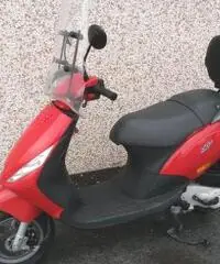 Piaggio Zip 50 4T