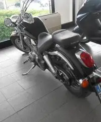 Honda VT 750 Shadow ( Pari al nuovo ).