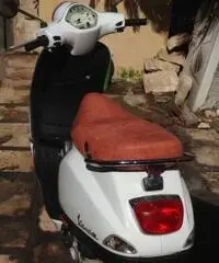 VESPA LX 50
