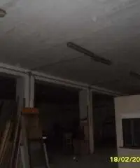 Magazzino in Vendita di 350mq