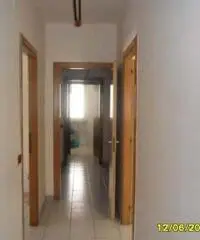 Locale commerciale in Vendita