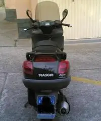 x9 piaggio amalfi