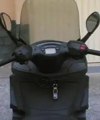 x9 piaggio amalfi