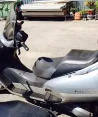 HONDA tipo veicolo Scooter cc 250